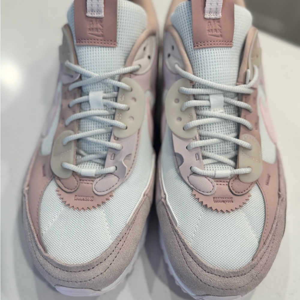 Nike Air Max 90 Futura Rose Whisper Pink Beige Women’s Size 12 - Picture 2 of 4